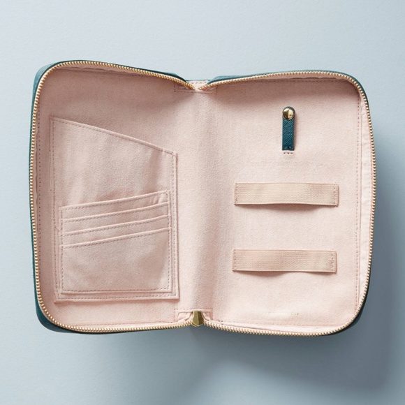 ANTHROPOLOGIE Libby Tech Organizer NWT - Picture 2 of 8